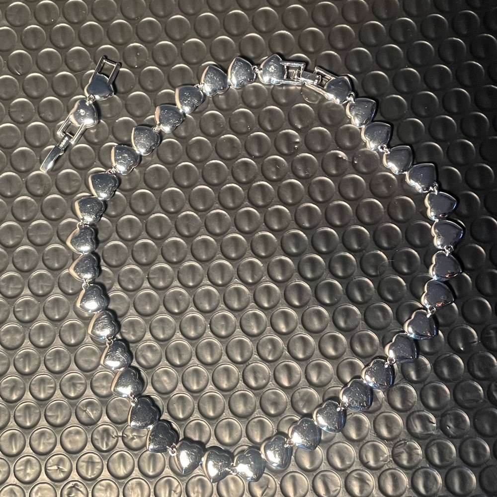 Ariana Grande X Swarovski Silver Heart Necklace - Picture 4 of 6